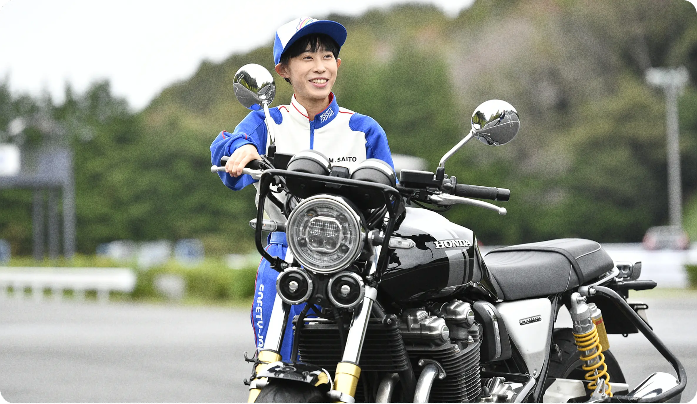 交通教育担当S.M.のインタビュー写真